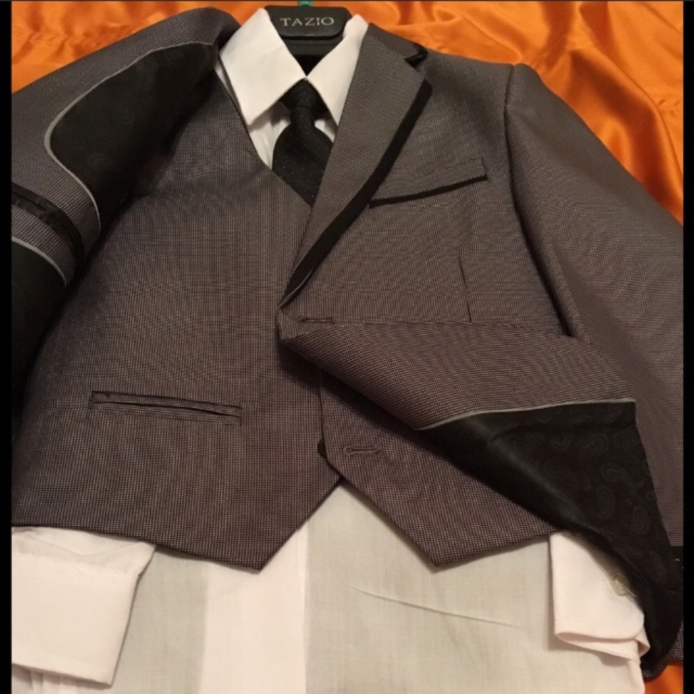 NEW BOY’S 5-PC. SUIT CHARCOAL w/ VELVET TRIM
